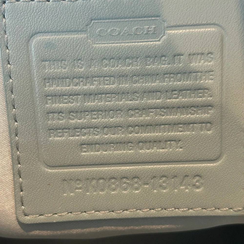 Coach Brown and Cream Shoulder Bag with Signature Design - Picture 10 of 10